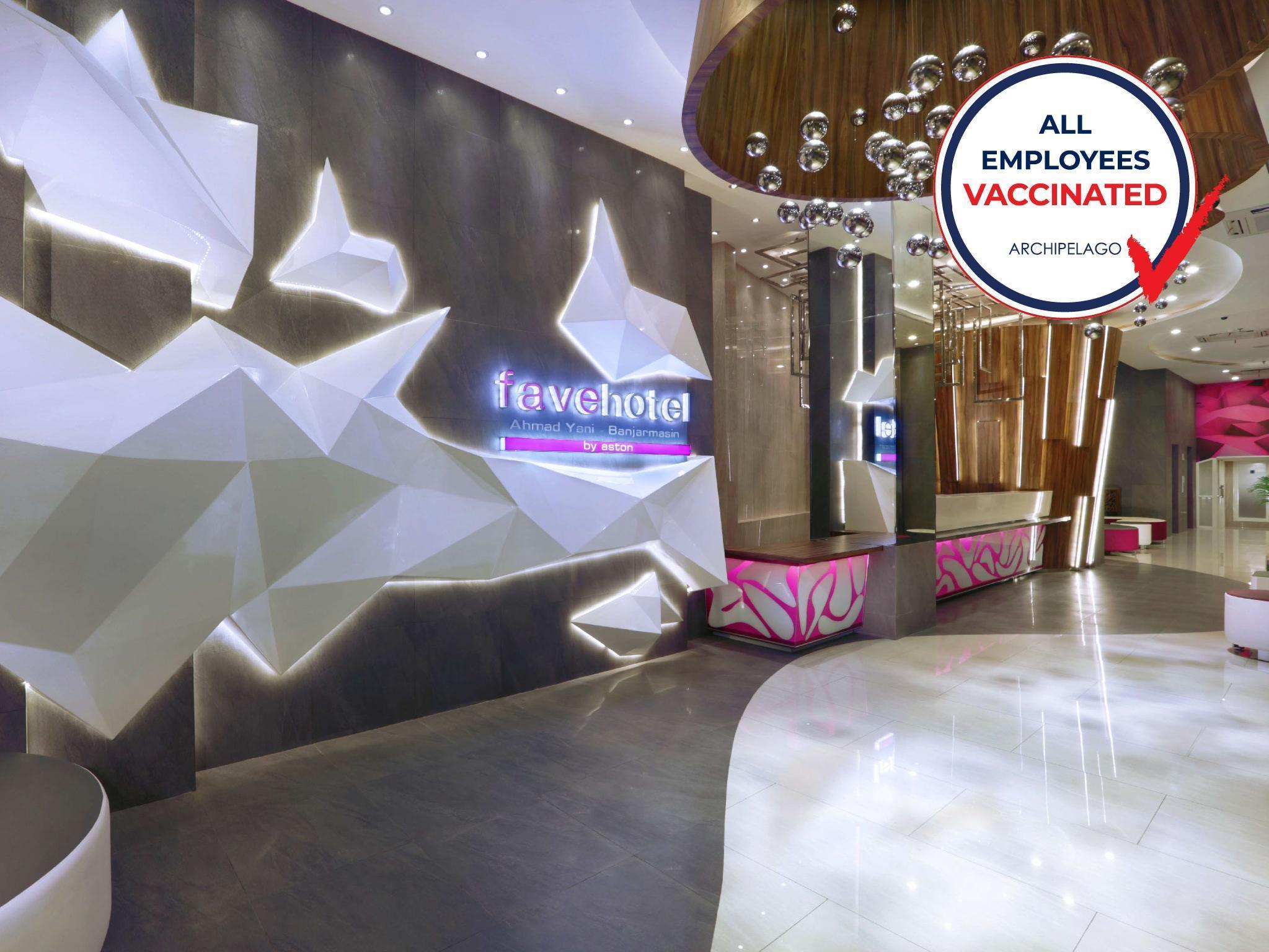 Favehotel Ahmad Yani Banjarmasin Exterior photo
